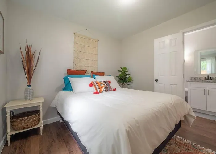 Boho Suite! Near Downtown And Foodie Hotspots